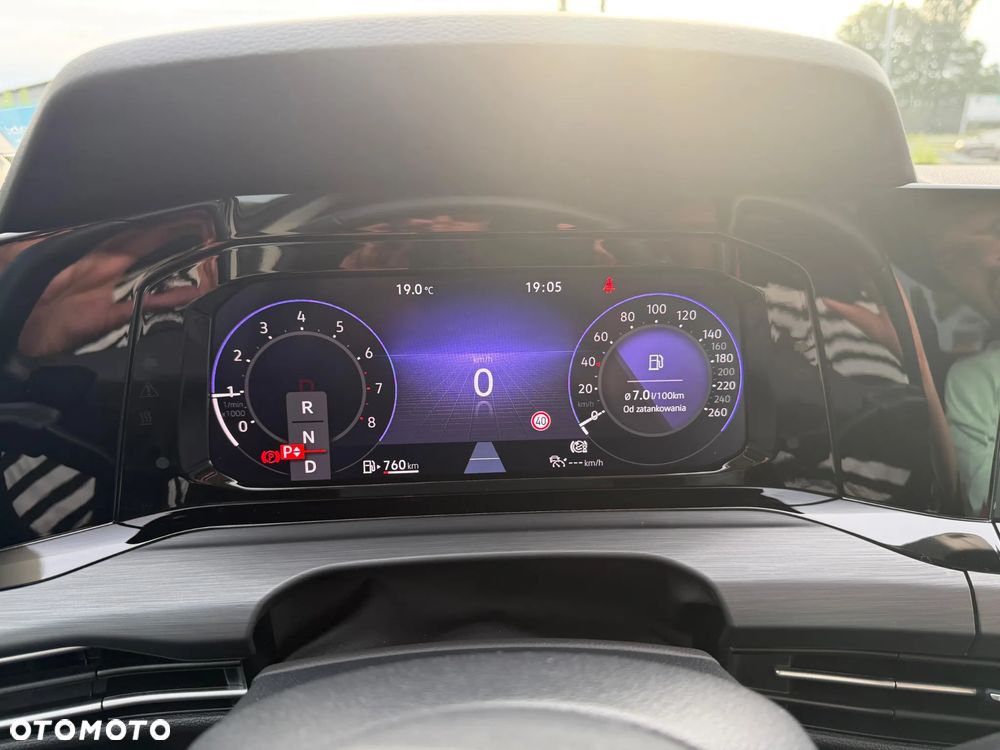 Volkswagen Golf 1.5 eTSI EVO Style DSG - 18