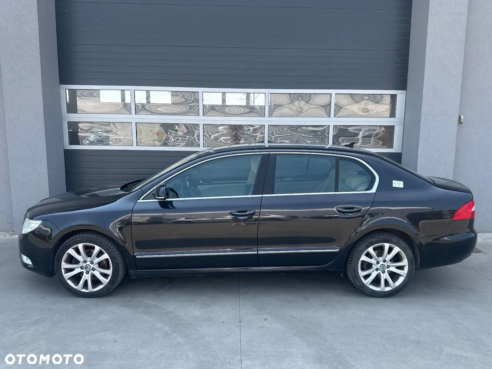 Skoda Superb 2.0 TDI Elegance - 1