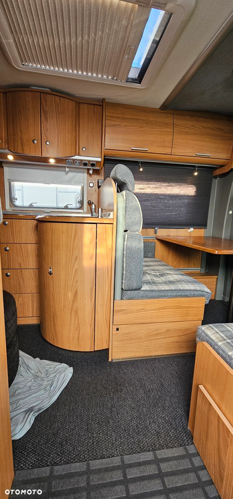 Burstner DELFIN PERFORMANCE T625 AL-KO 3.0L Renault Master - 8