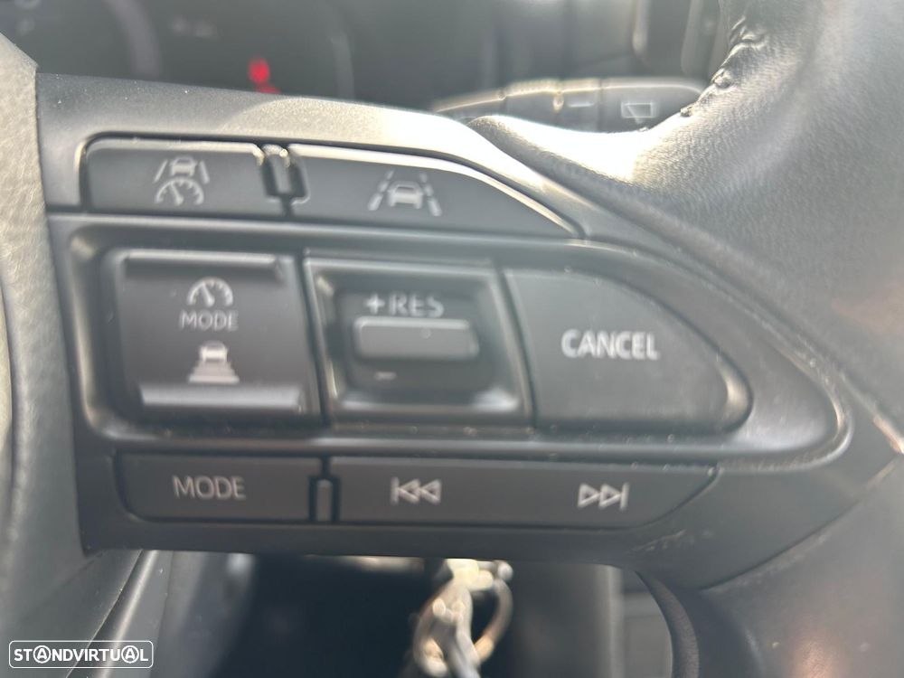 Toyota Yaris Cross 1.5 HDF Comfort Plus - 20