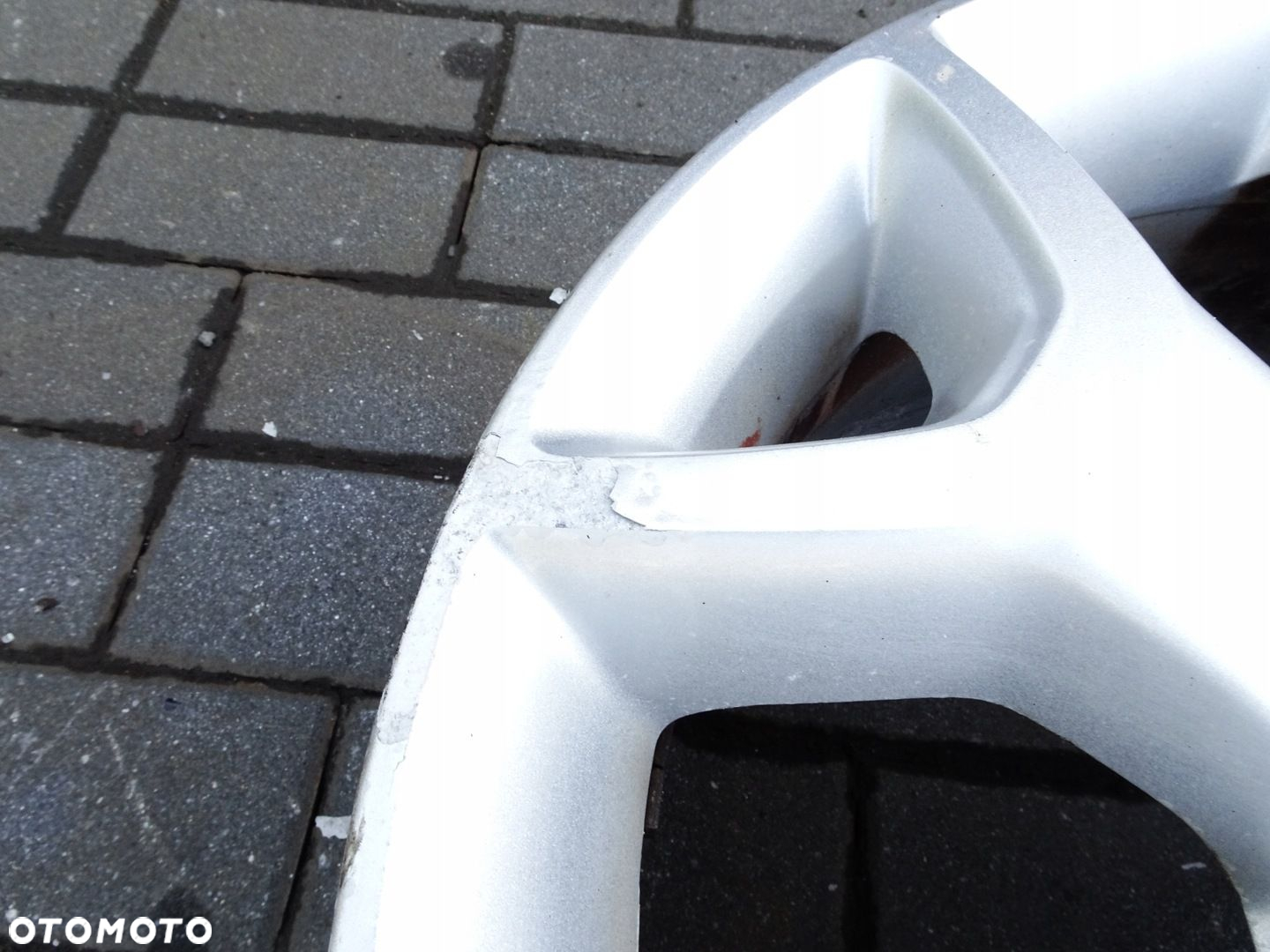 FORD KUGA MK1, MONDEO MK4, S-MAX MK1, GALAXY MK3 - FELGI 17" ALU - 4