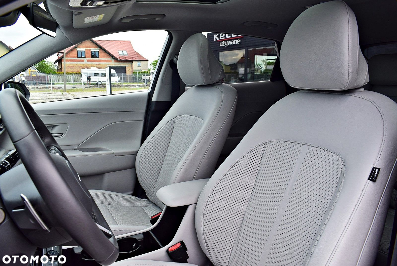 Hyundai Kona - 12
