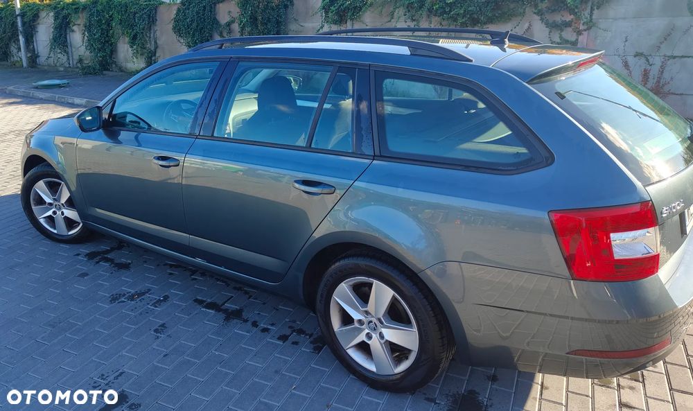Skoda Octavia - 10