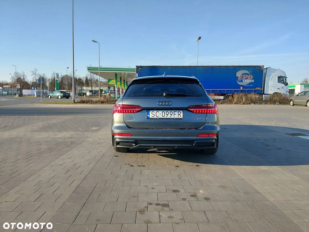 Audi A6 Avant 55 TFSI e quattro S tronic S line - 4