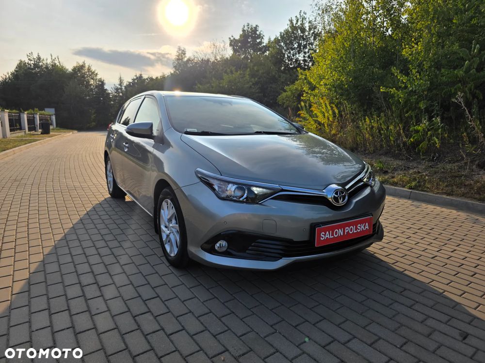 Toyota Auris 1.6 Premium - 9
