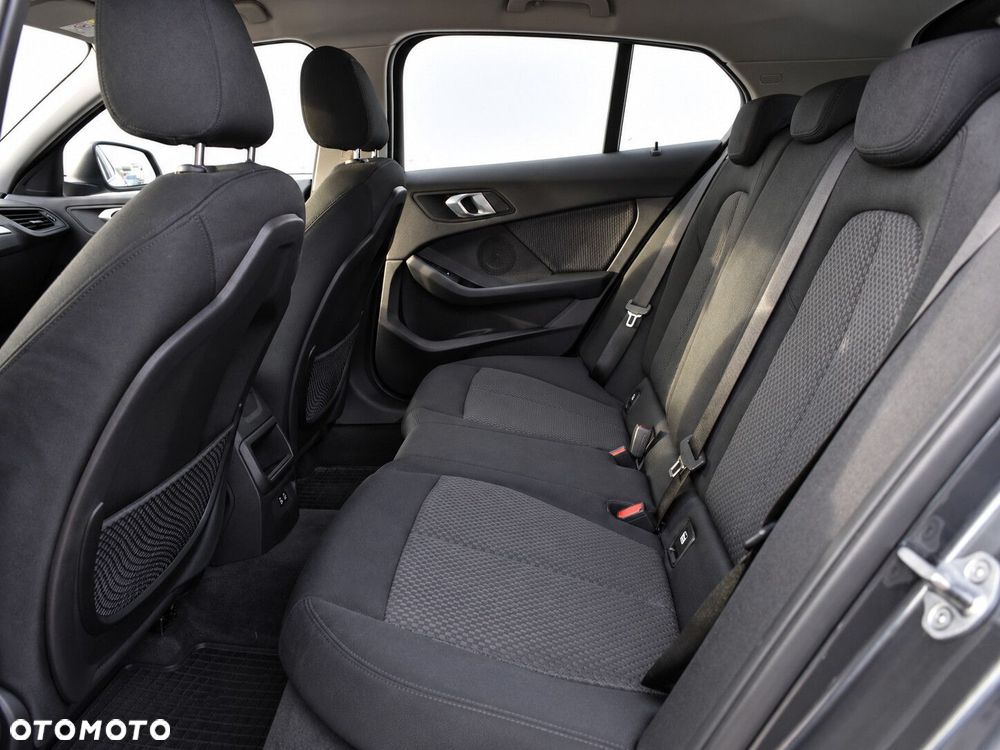BMW Seria 1 118i Advantage - 17