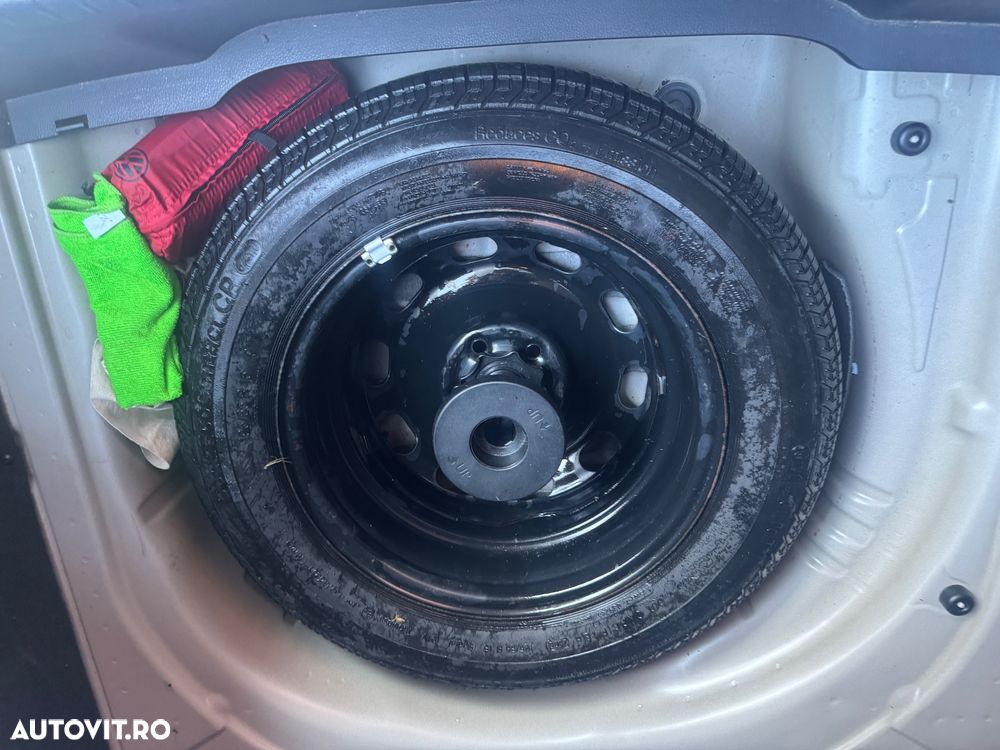 Volkswagen Passat 2.0 TDI SCR DSG 4Motion Business - 27