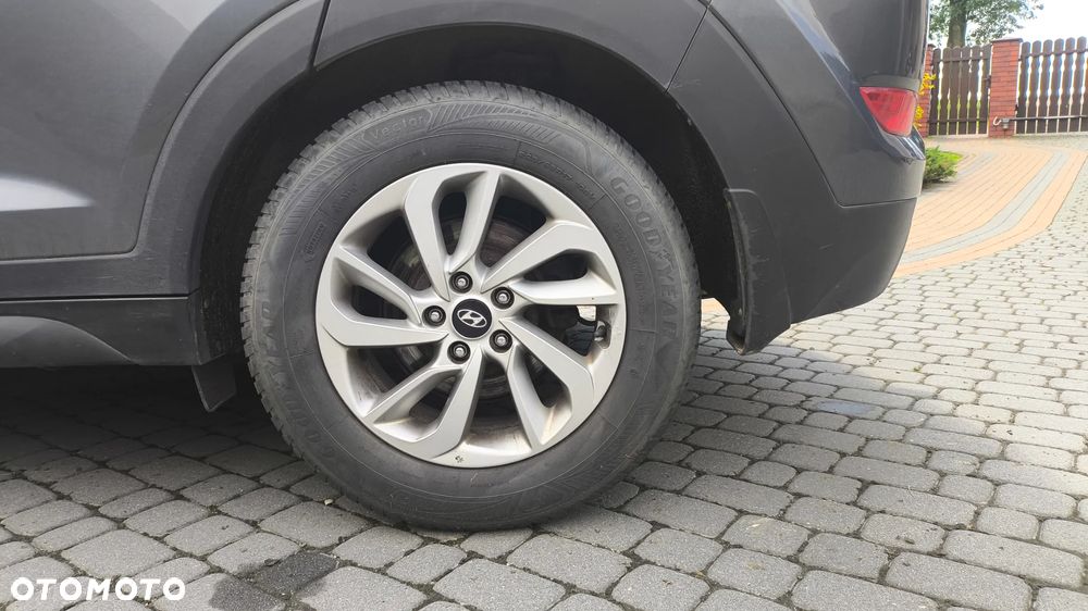 Hyundai Tucson 1.6 GDI BlueDrive Comfort 2WD - 9