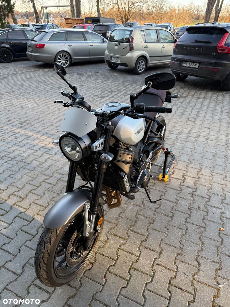 Yamaha XSR - 4