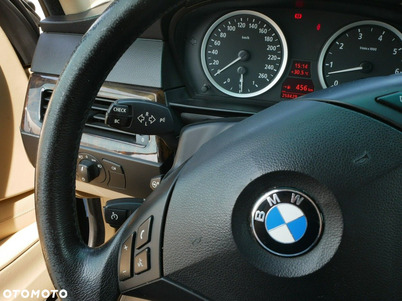 BMW Seria 5 525i - 17