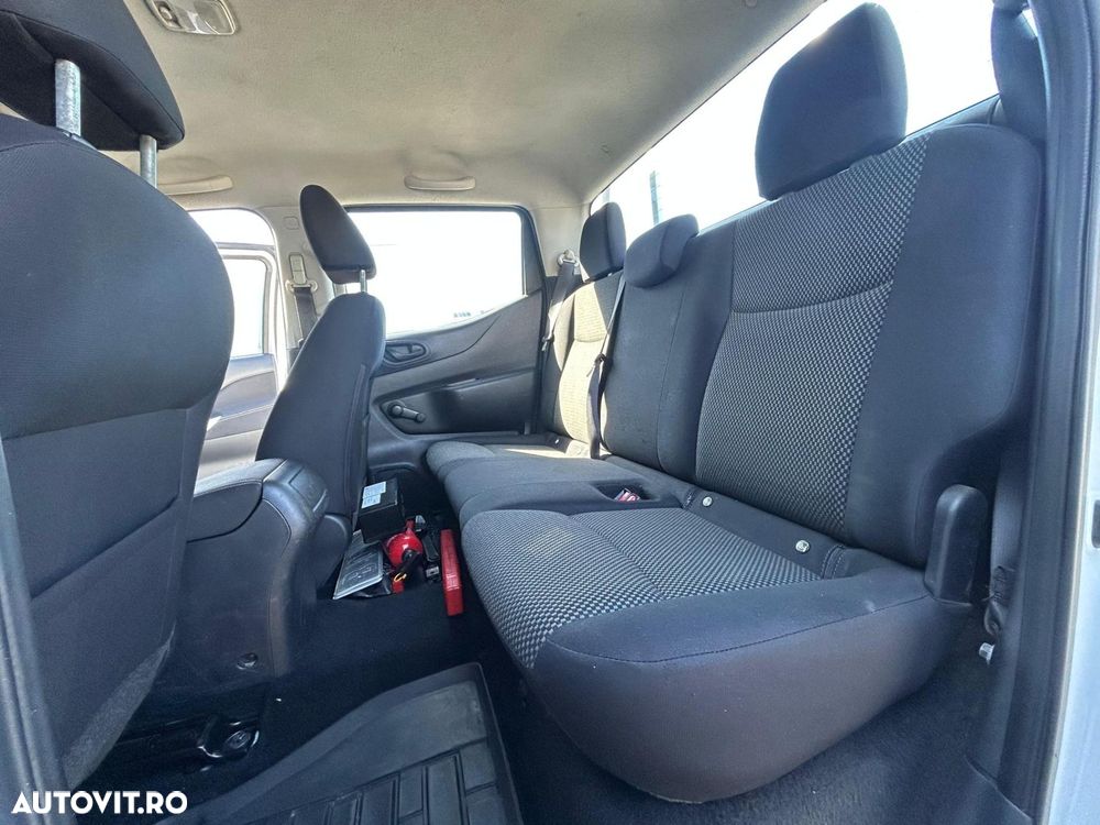 Nissan Navara Double Cab Visia - 16