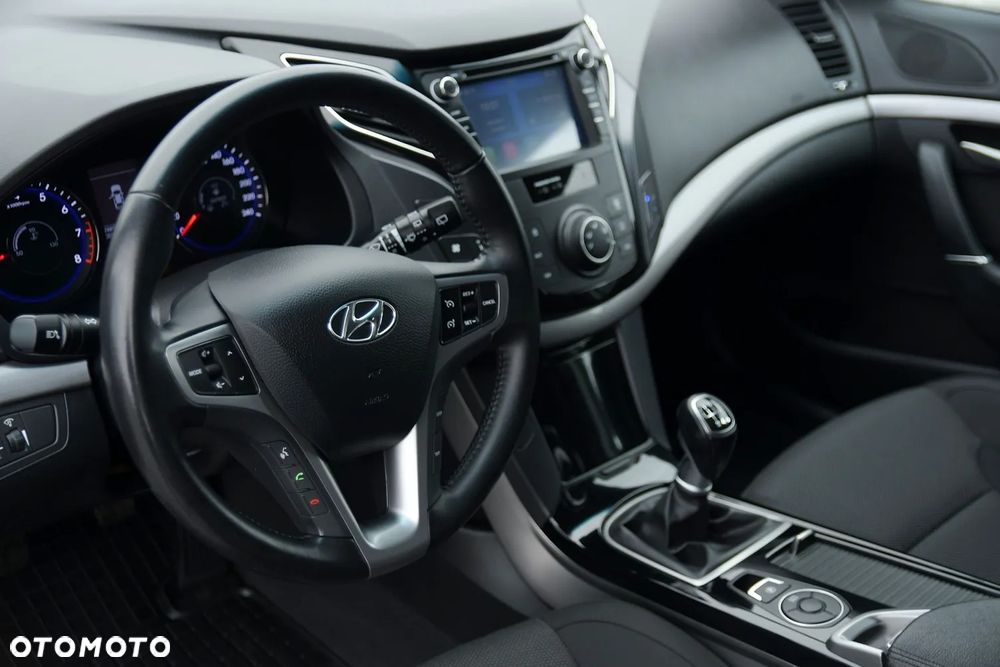 Hyundai i40 1.6 Comfort - 24