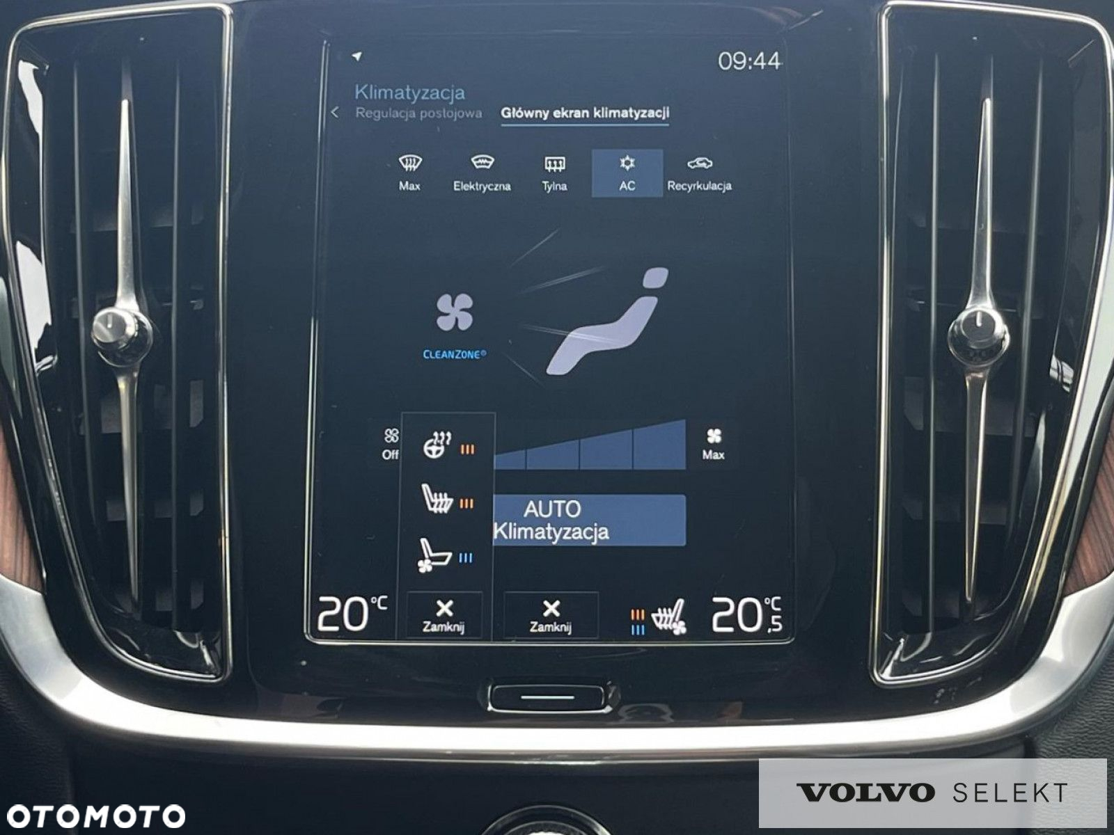 Volvo V60 Cross Country - 21