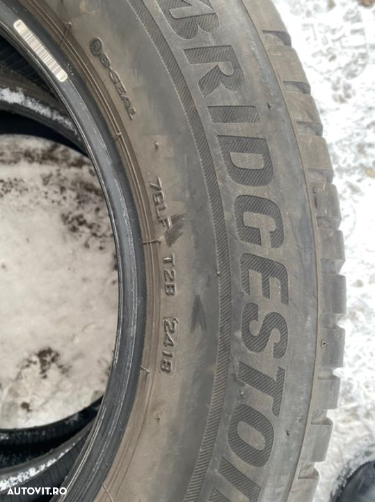 vand 2 anvelope 215/65/17 bridgestone de iarnă ca noi - 4