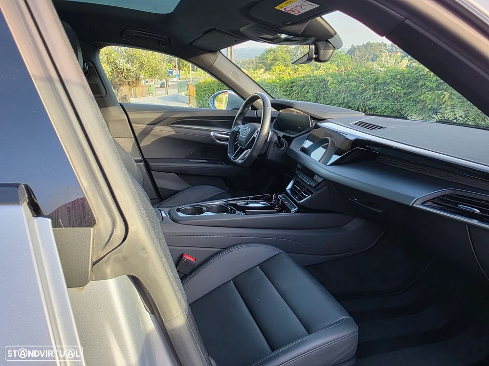 Audi e-tron GT quattro - 25