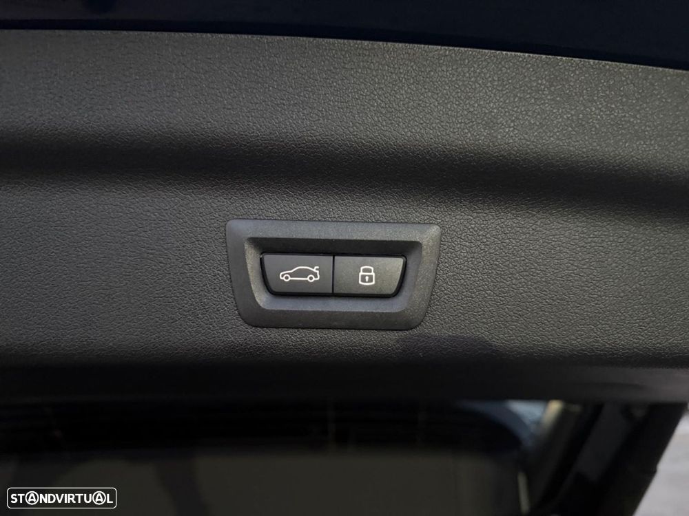 BMW x1 xDrive25e - 14