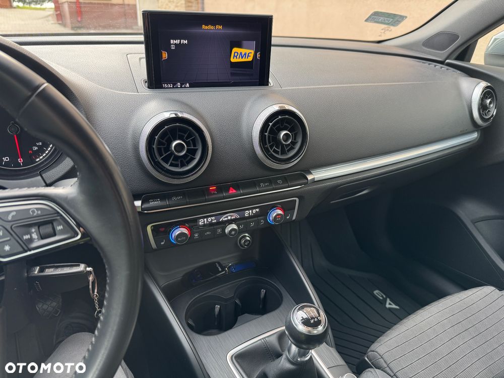 Audi A3 Sportback 1.5 TFSI - 14