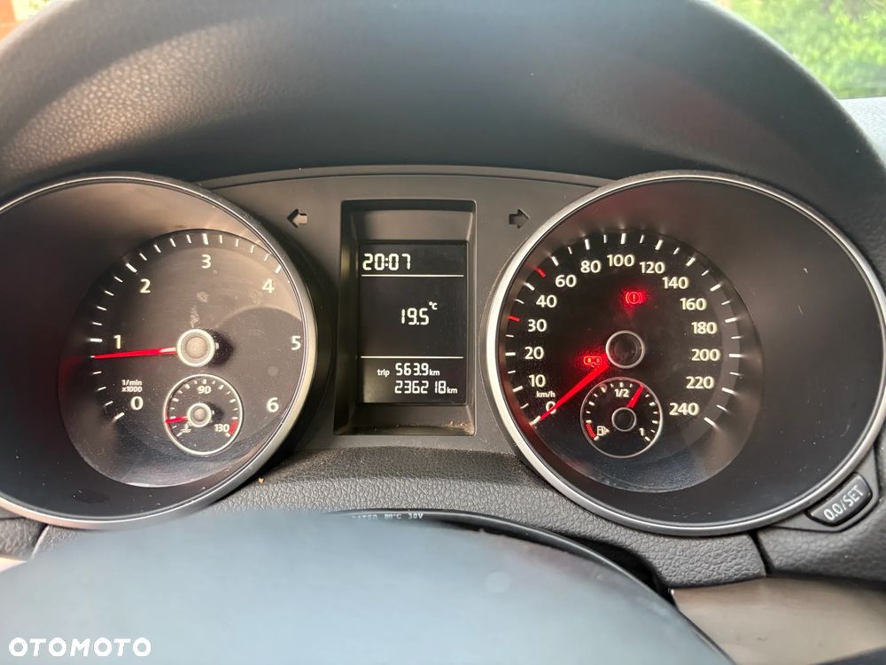 Volkswagen Golf 1.6 TDI Trendline - 4