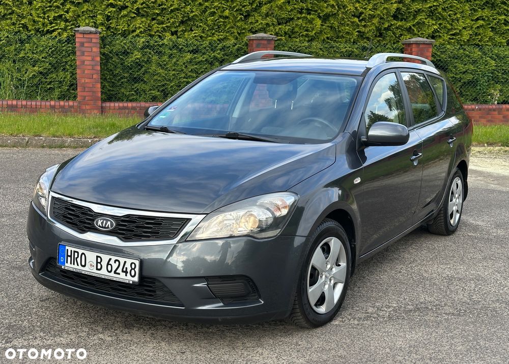 Kia Ceed - 5