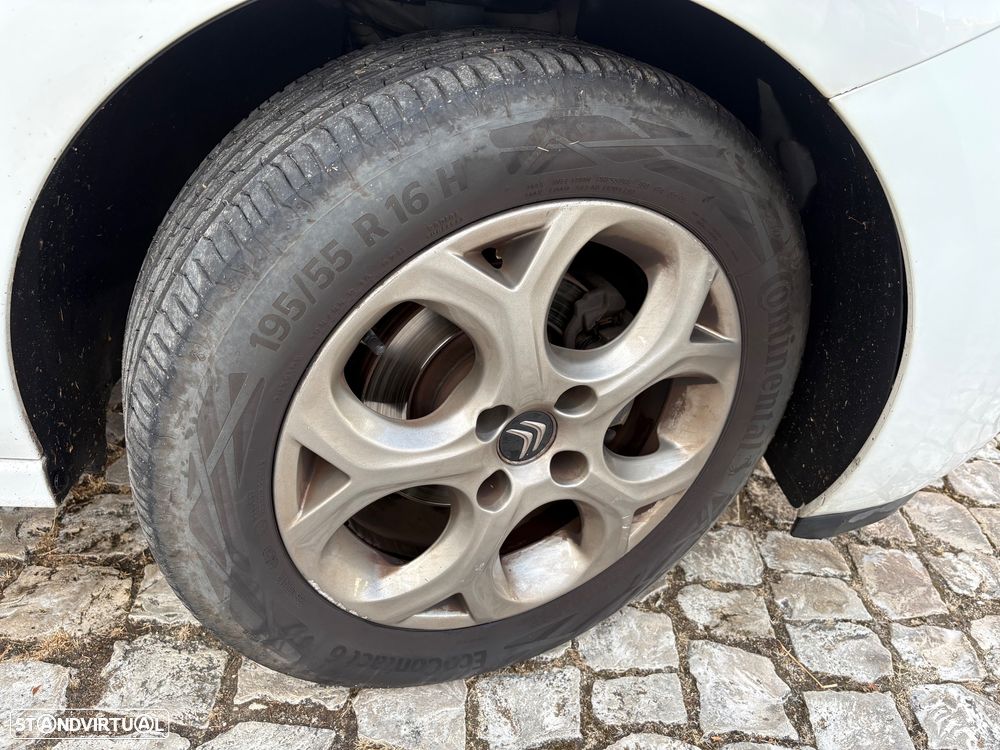 Citroën C3 — fotografia 12