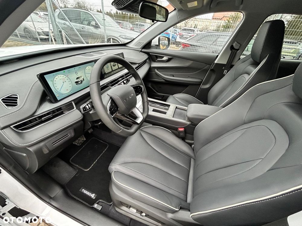 Chery Tiggo 4 1.5 GDI HEV Prestige DHT - 13