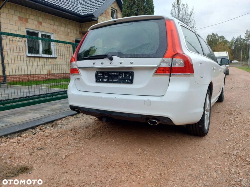 Volvo V70 D4 Momentum - 11