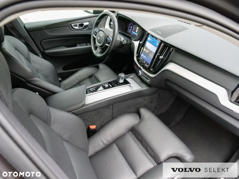 Volvo XC 60 - 32