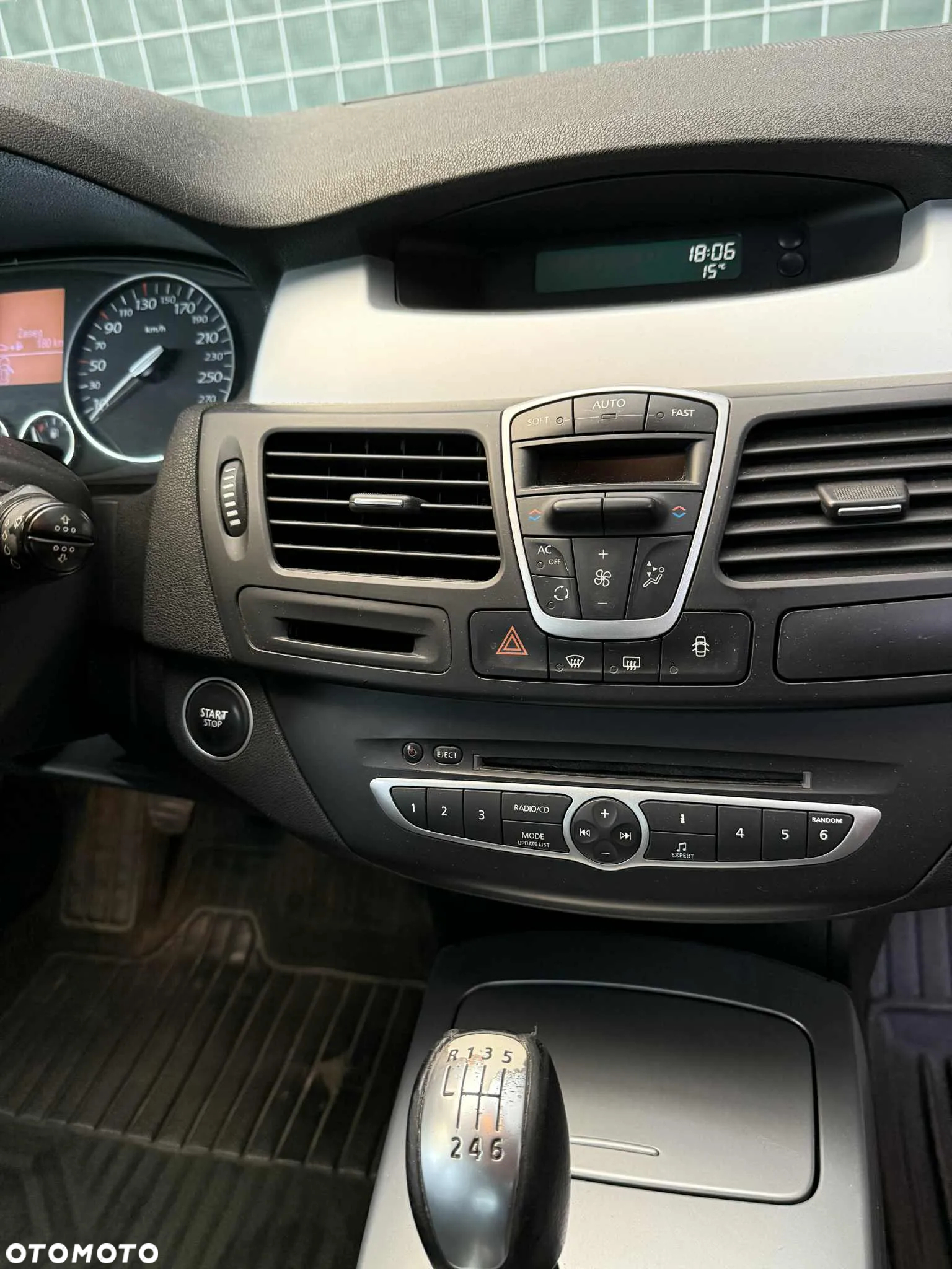 Renault Laguna - 5
