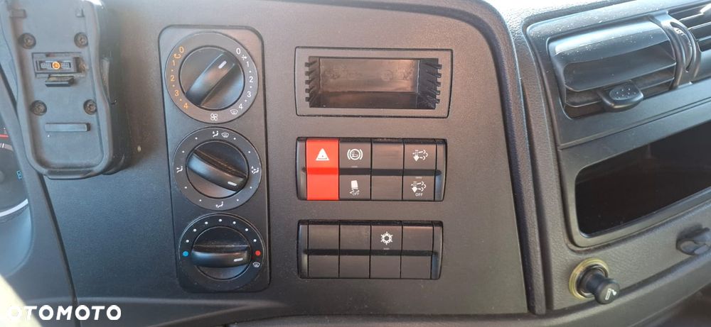 Mercedes-Benz Atego 1224 - 21