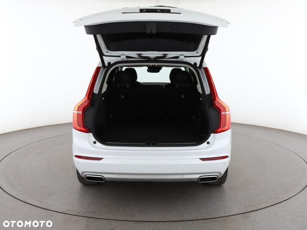 Volvo XC 90 T8 AWD Twin Engine Geartronic Momentum - 20