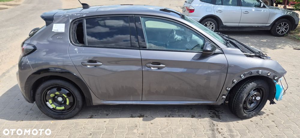 Peugeot 208 1.2 PureTech GT Line S&S EAT8 - 4