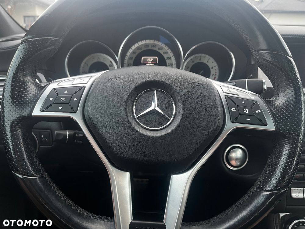 Mercedes-Benz CLS 500 4Matic 7G-TRONIC - 29