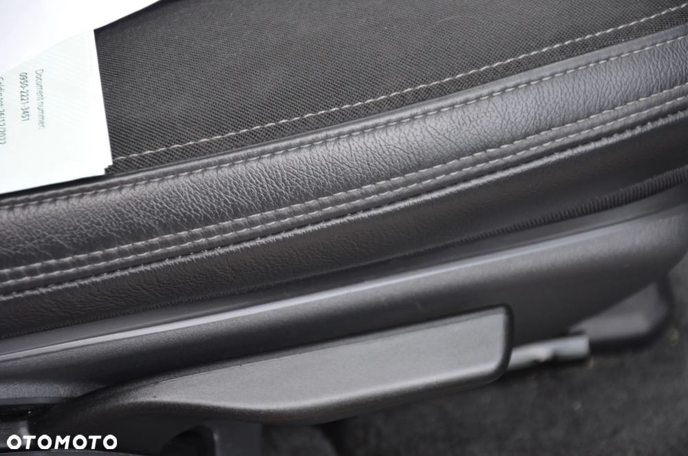 Volvo V60 D2 Momentum - 24