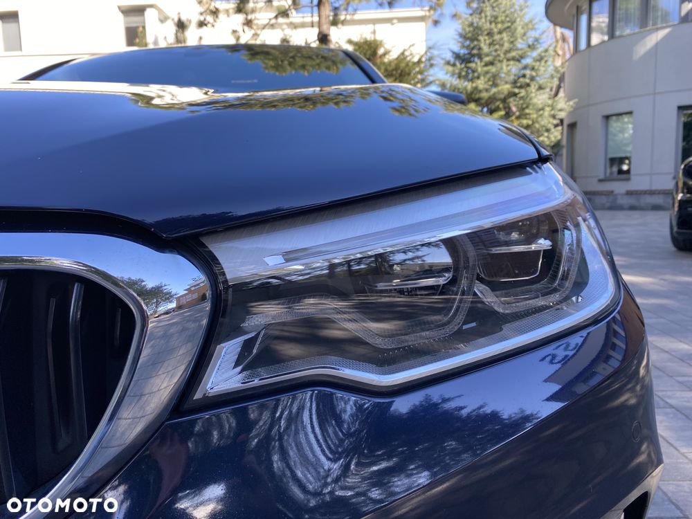 BMW Seria 5 520d xDrive Sport Line sport - 9