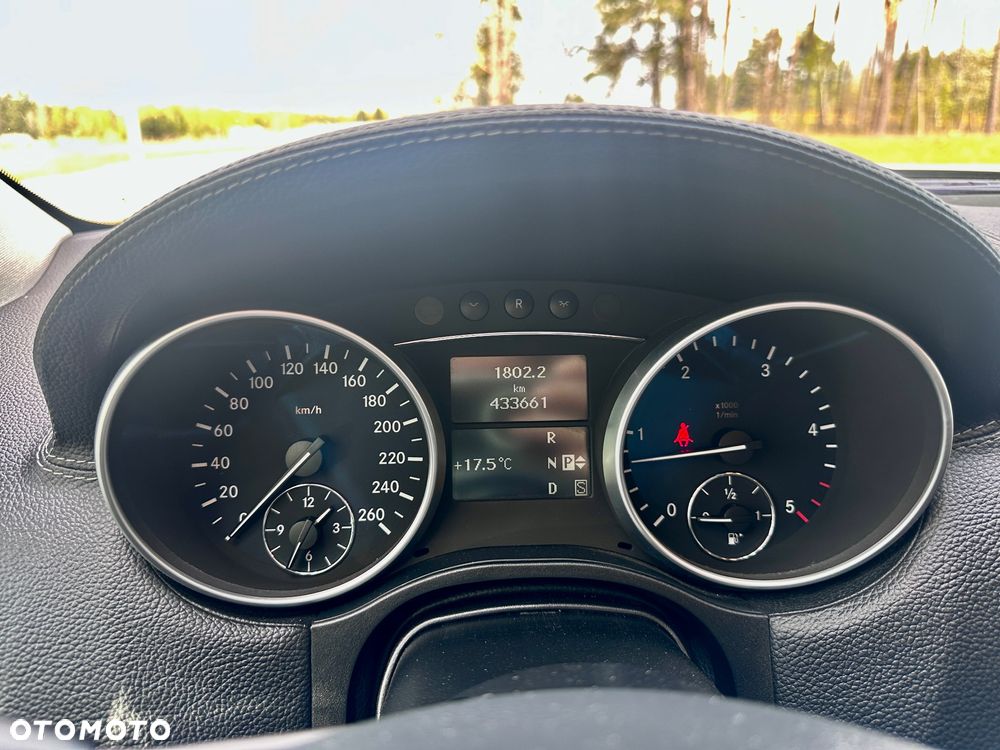 Mercedes-Benz GL 320 CDI 4Matic 7G-TRONIC - 22
