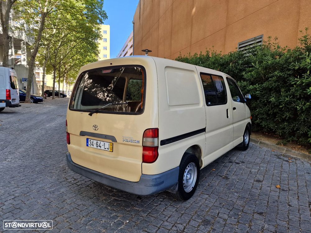 Toyota HiAce 2.4 D LXH12LB - 4