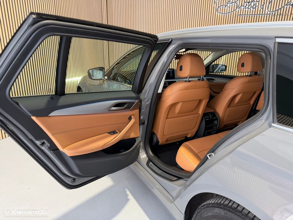 BMW 520 e Aut. Luxury Line - 27