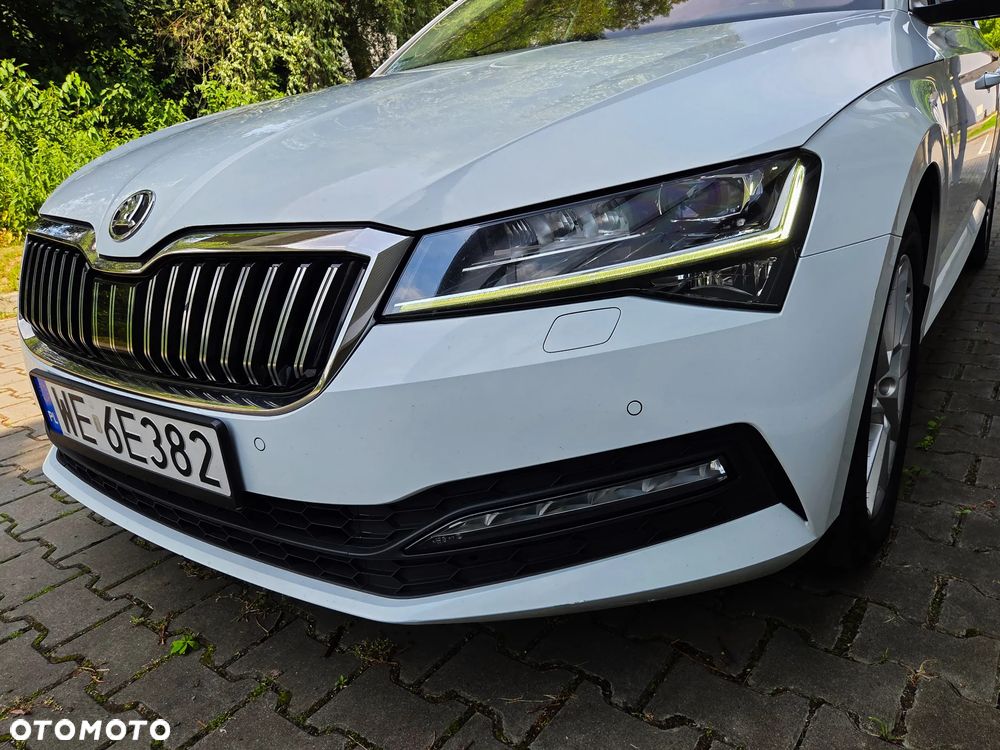 Skoda Superb 2.0 TDI SCR 4x4 Style DSG - 38