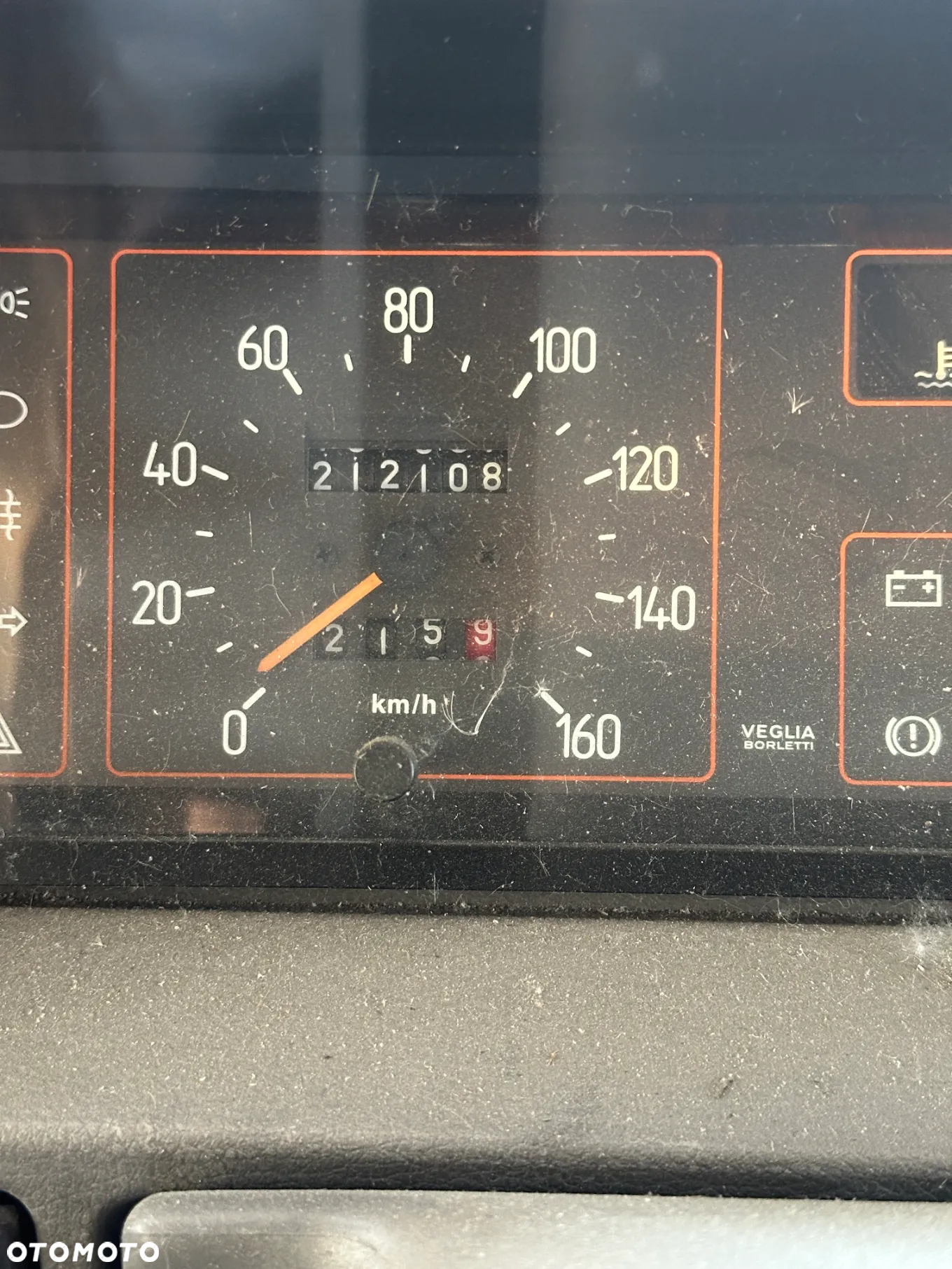 Peugeot J5 - 2