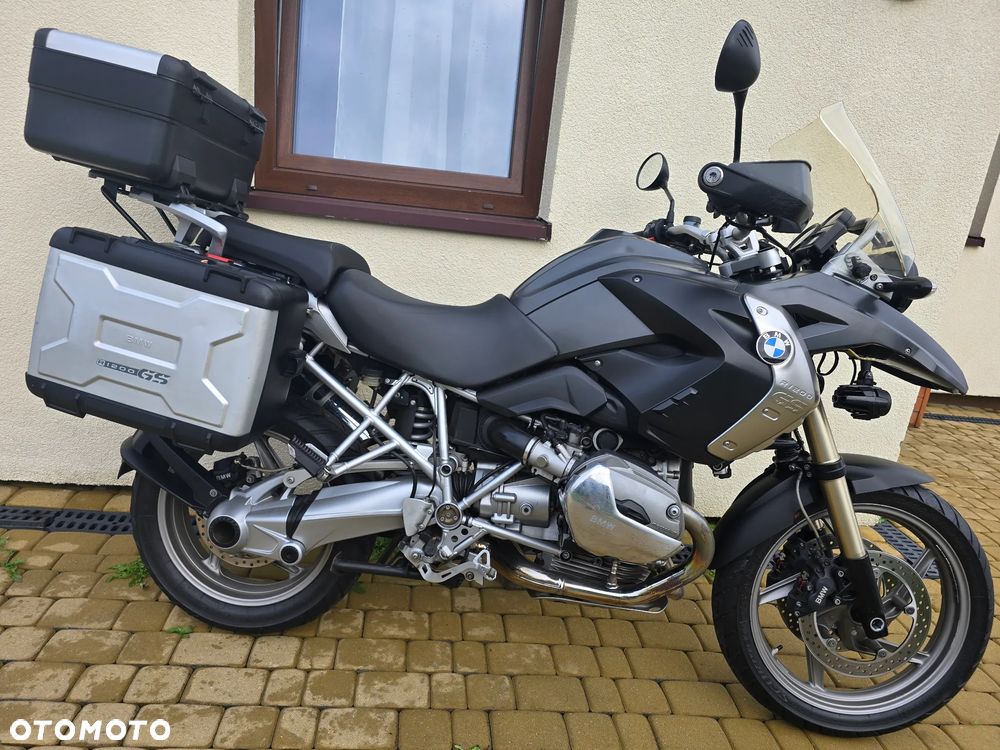 Yamaha R7 - 7