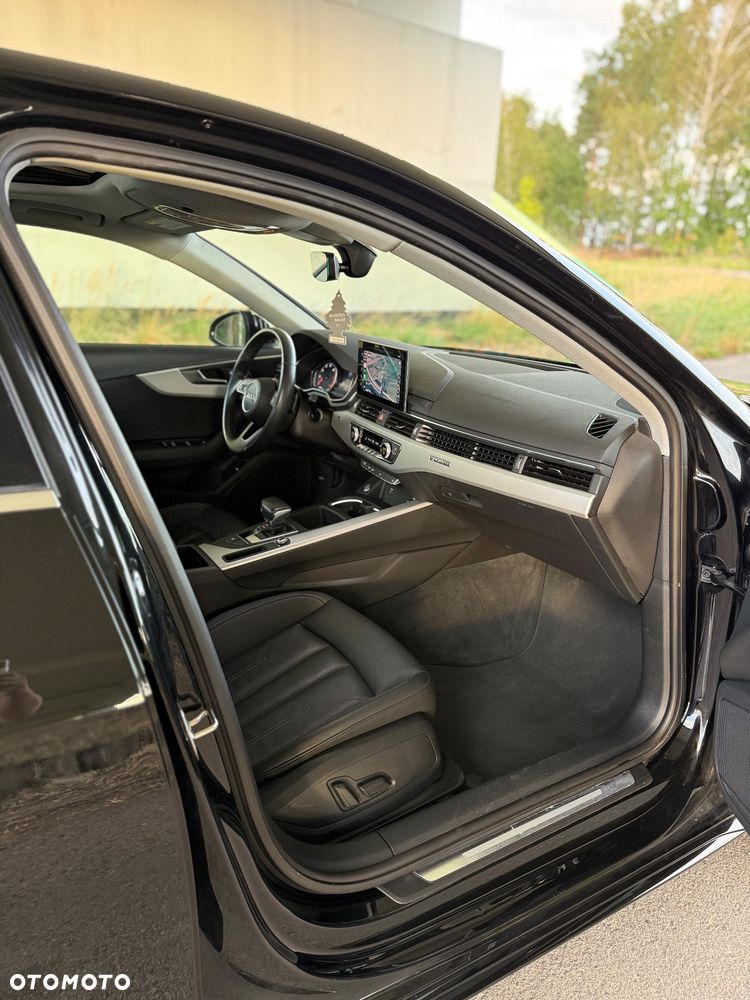 Audi A4 Limousine 45 TFSI quattro S tronic - 16