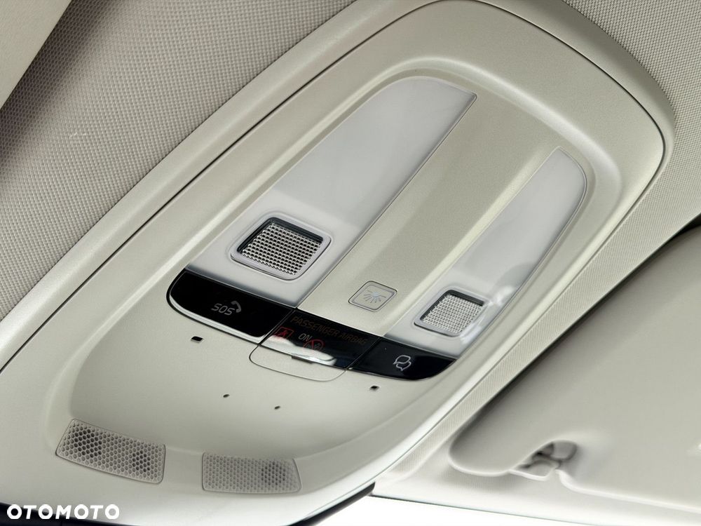 Volvo XC 60 - 34