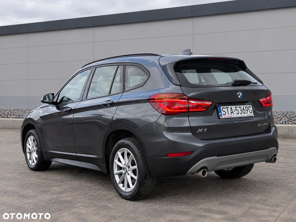 BMW X1 2018 photo 2