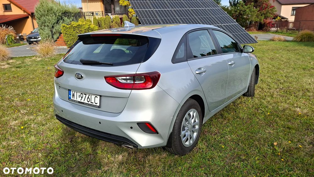 Kia Ceed - 4