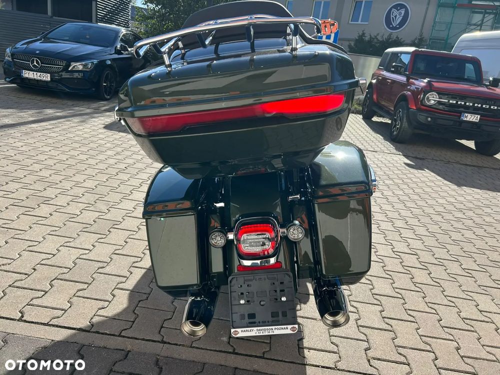 Harley-Davidson Touring Road Glide - 12