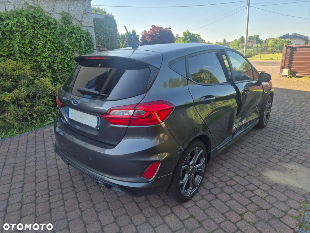 Ford Fiesta 1.0 EcoBoost S&S ST-LINE - 6