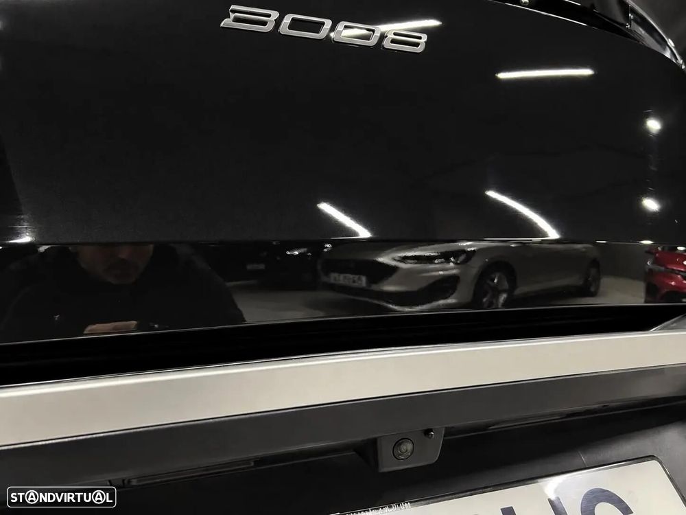 Peugeot 3008 1.2 Hybrid Allure e-DCS6 - 11