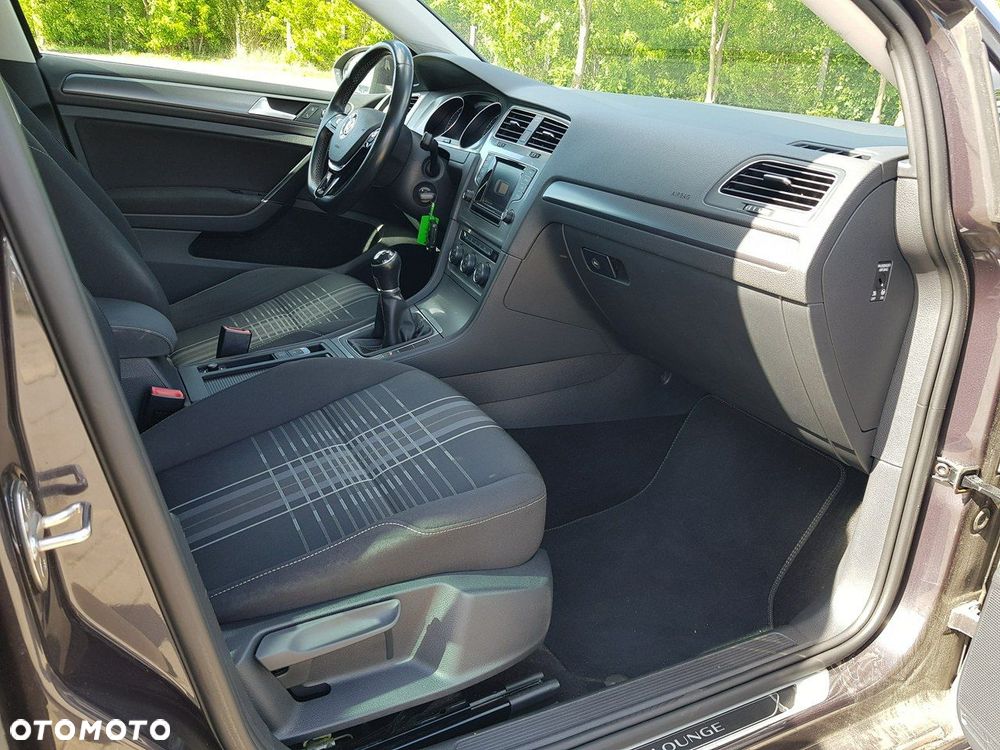 Volkswagen Golf 1.6 TDI BlueMotion Technology Lounge - 17
