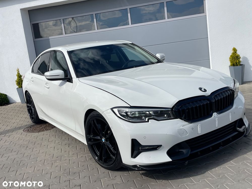 BMW Seria 3 318d Sport Line Shadow - 7