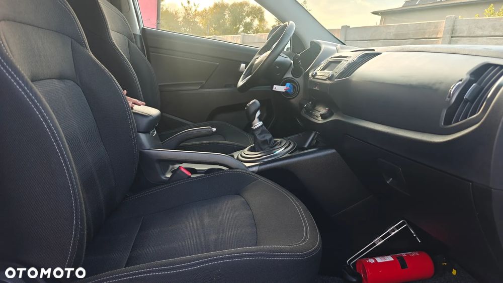 Kia Sportage 1.6 GDI 2WD Attract - 36